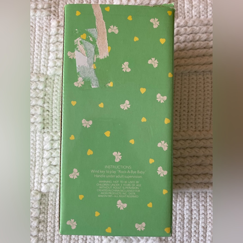 Vintage Avon Lullaby Bunny - Picture 9 of 13